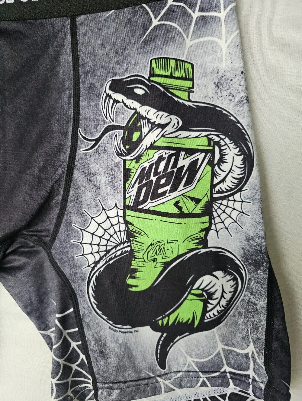 Mtn Dew x ODD Sox Boxer Briefs Size L New With Tags Snake Graphic
